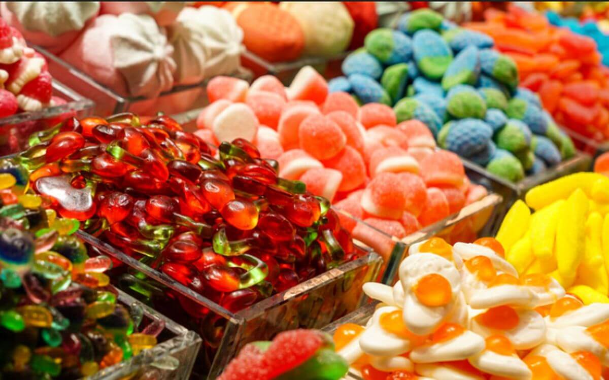 20 bonbons anciens qui nous manquent le plus aujourd'hui